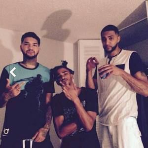 Meet your Posher, Robin